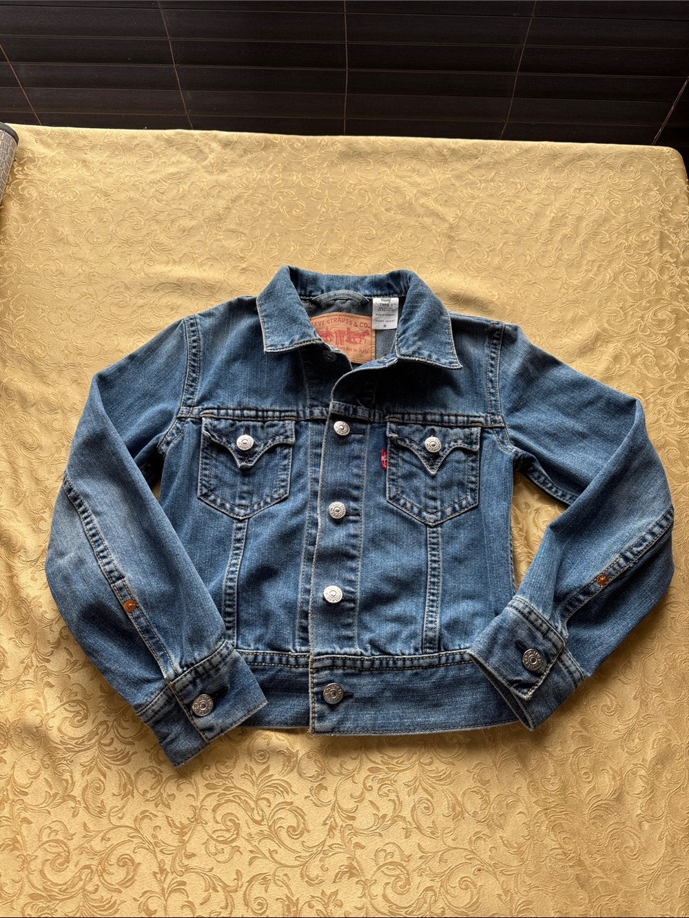 True Vintage Y2K Levi’s Type 1 "Iconic" Denim Jacket women's medium excellent